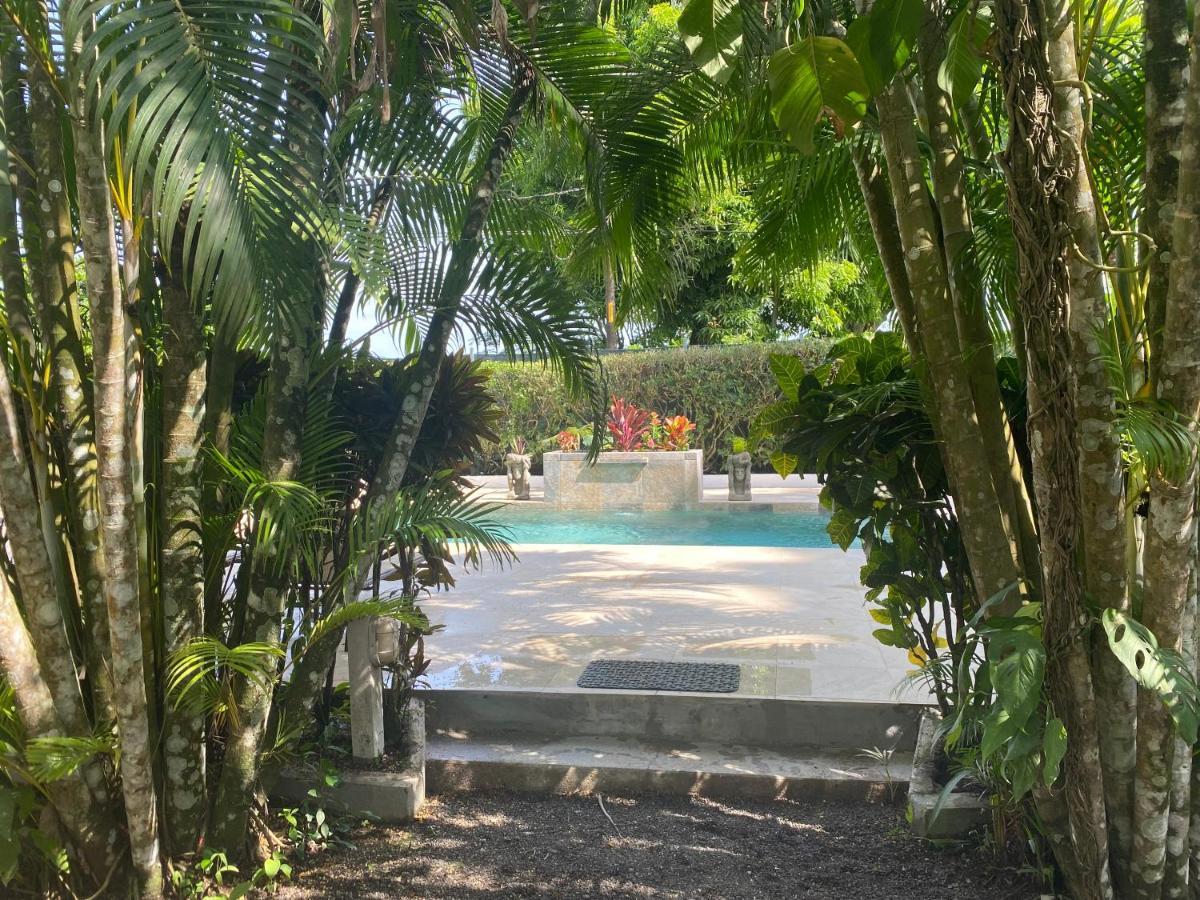 Villas Majolana Playa Herradura  Exterior photo